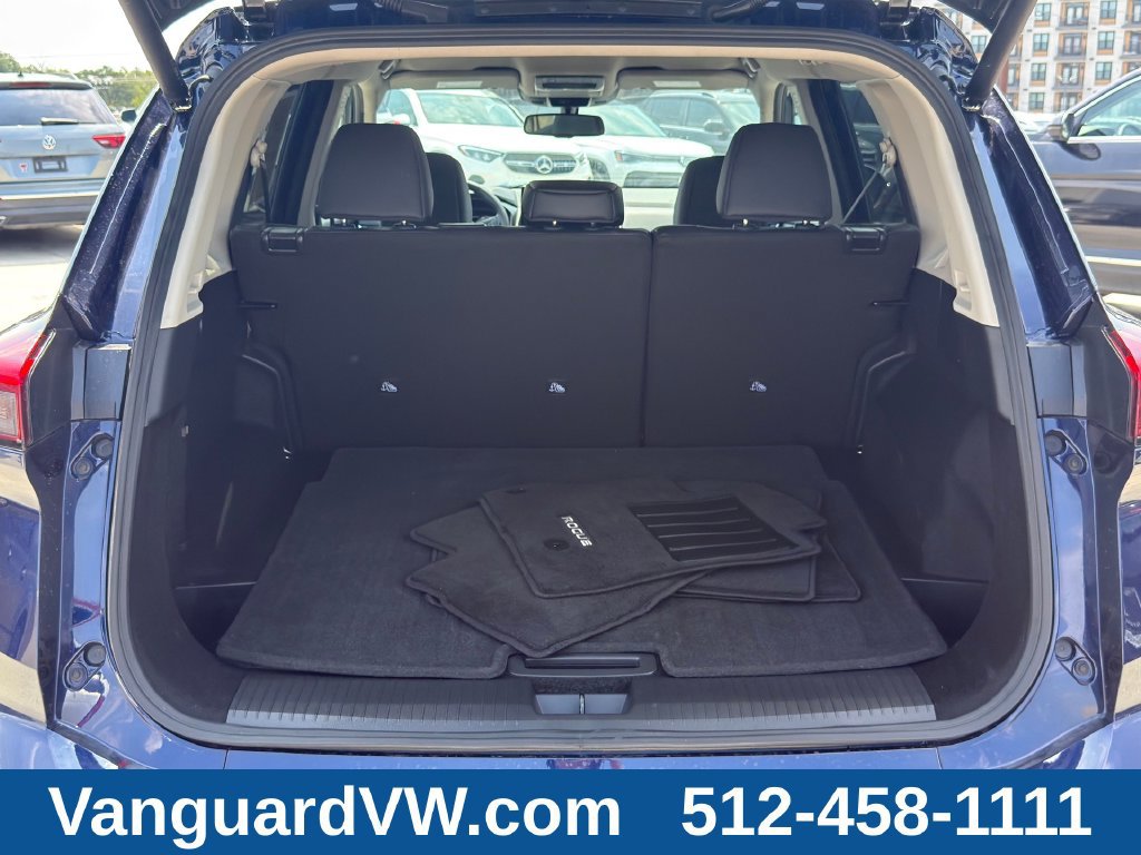 Used 2026 Nissan Rogue SL FWD image 10
