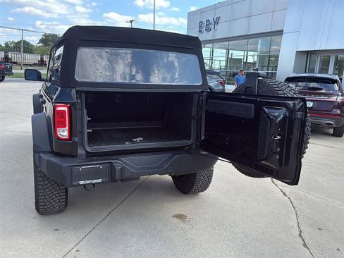 Used 2024 Ford Bronco Big Bend w/ Sasquatch Package image 5