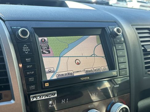 Used 2012 Toyota Tundra Limited image 19