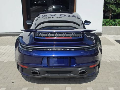 Used 2022 Porsche 911 Carrera RWD image 5