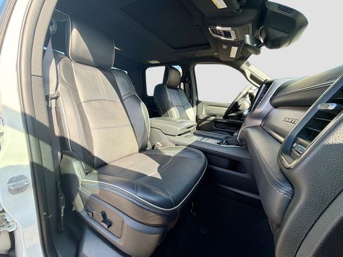 Used 2019 RAM 2500 Limited image 14