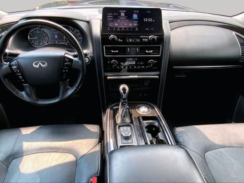 Used 2024 INFINITI QX80 Luxe RWD image 16