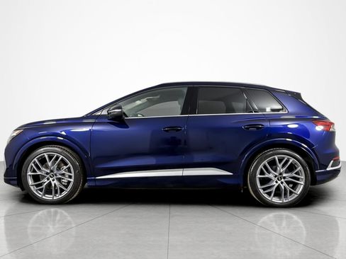 Used 2025 Audi Q4 e-tron Premium Plus w/ Premium Plus AWD/4WD image 2