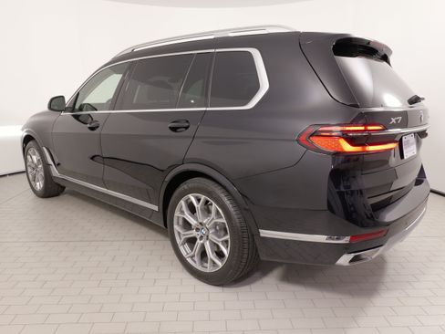 Used 2026 BMW X7 xDrive40i AWD/4WD image 15