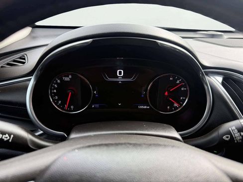 Used 2020 Chevrolet Malibu Premier FWD image 17