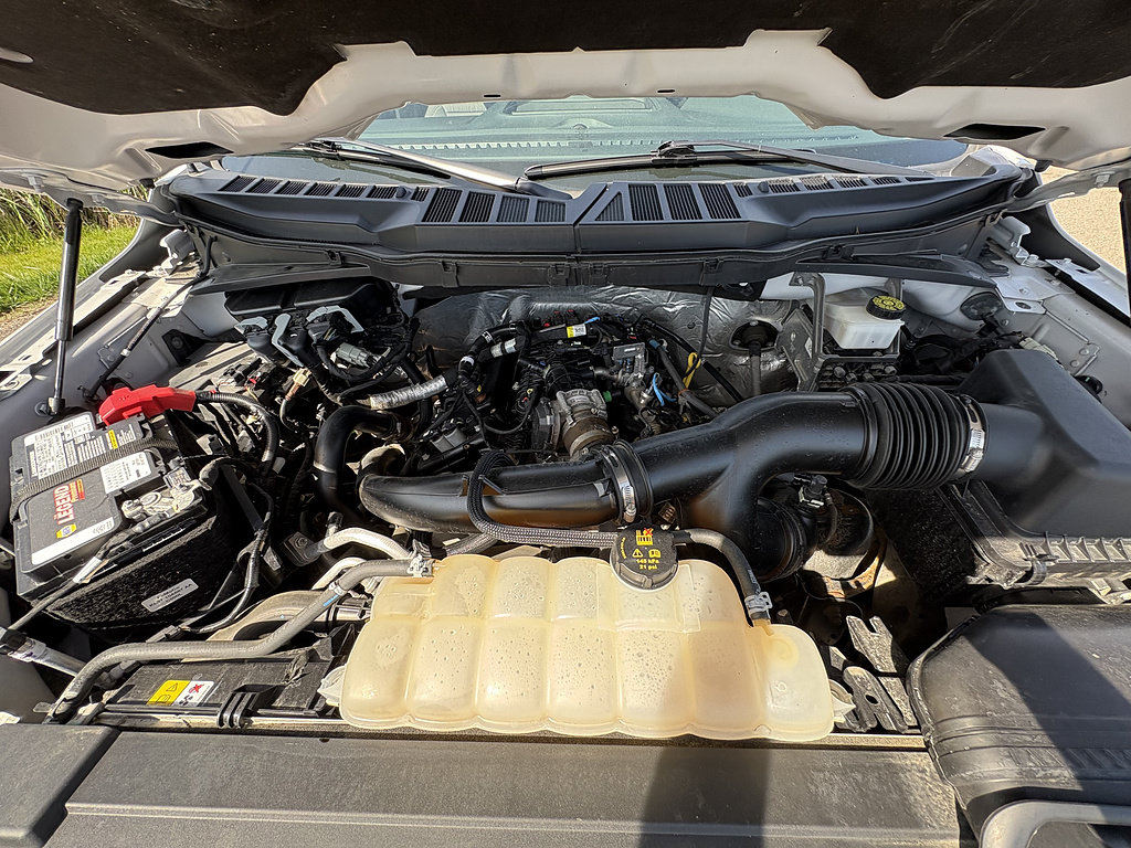 Used 2021 Ford F150 XLT AWD/4WD image 13