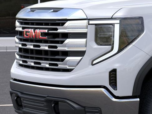 New 2026 GMC Sierra 1500 SLE AWD/4WD image 13