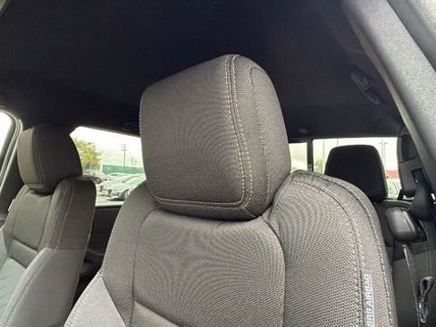 New 2026 Nissan Frontier SV w/ Tow Package image 22