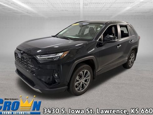 Used 2022 Toyota RAV4 Limited AWD/4WD image 1