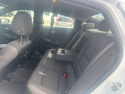 Used 2024 Chevrolet Malibu LT w/ Sport Edition FWD image 12