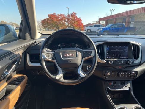 Used 2018 GMC Terrain SLT w/ Preferred Package image 33