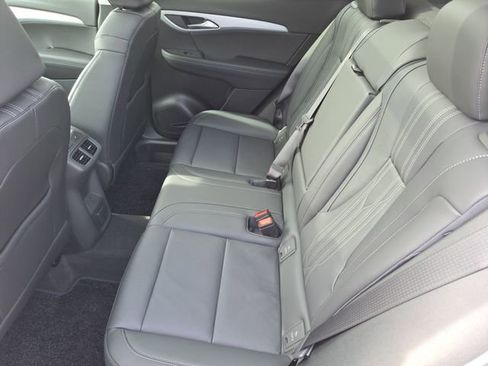 New 2026 Buick Envision Avenir image 12