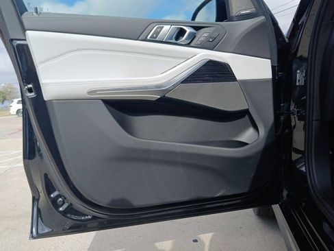 New 2026 BMW X5 sDrive40i image 20