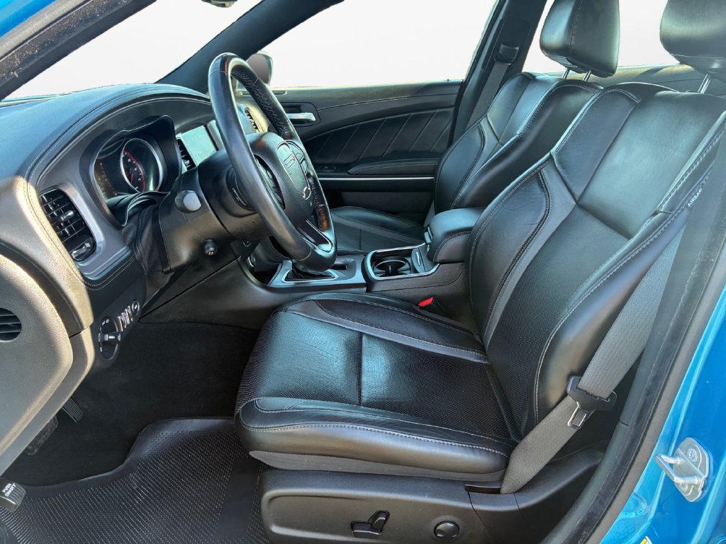Used 2023 Dodge Charger SXT w/ Plus Group RWD image 18