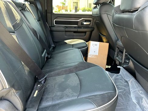 New 2026 RAM 2500 Laramie w/ Sport Appearance Package AWD/4WD image 17
