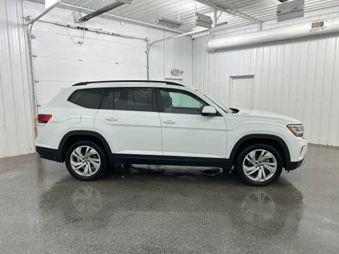 Used 2023 Volkswagen Atlas SE AWD/4WD image 36