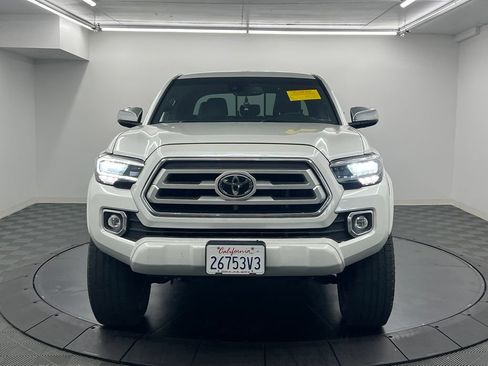 Used 2021 Toyota Tacoma Limited AWD/4WD image 6
