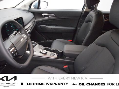 New 2026 Kia Sportage EX image 10