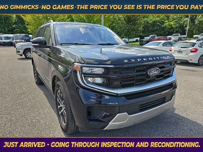 Used 2025 Ford Expedition Platinum