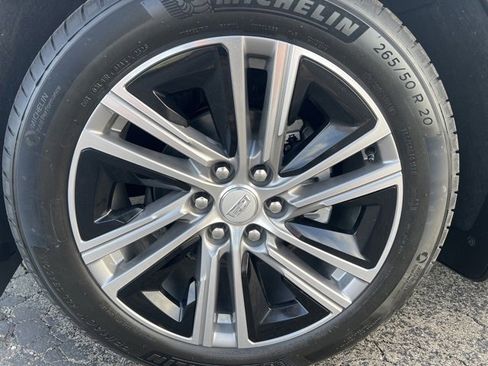 New 2024 Cadillac Lyriq Luxury image 12