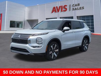 Used 2025 Mitsubishi Outlander SE