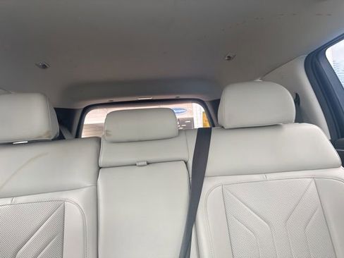Used 2025 Hyundai Santa Fe SEL FWD image 21