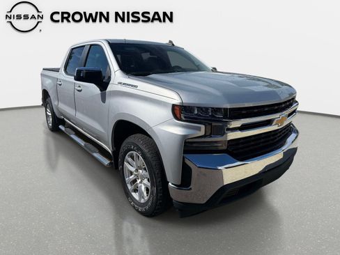 Used 2020 Chevrolet Silverado 1500 LT w/ All-Star Edition RWD image 11
