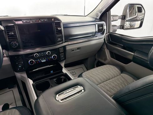 Used 2023 Ford F250 Limited w/ FX4 Off-Road Package image 25