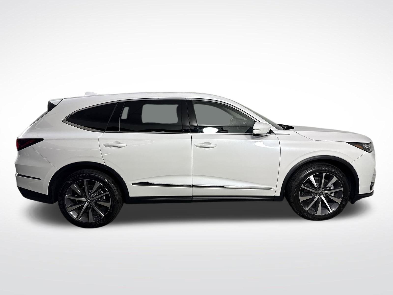 Used 2026 Acura MDX w/ Technology Package AWD/4WD image 39