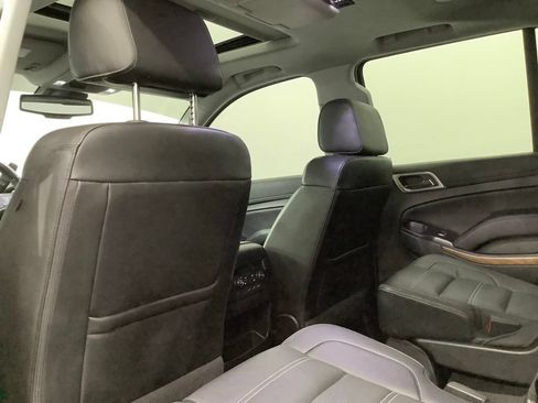 Used 2020 GMC Yukon Denali w/ Open Road Package AWD/4WD image 8