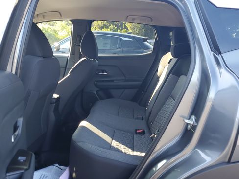 New 2026 Nissan Kicks SV image 8