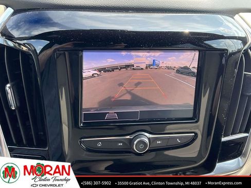 Certified 2023 Chevrolet Traverse LS FWD image 23