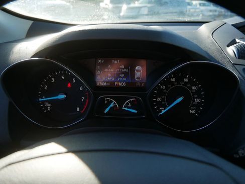 Used 2018 Ford Escape SE AWD/4WD image 25