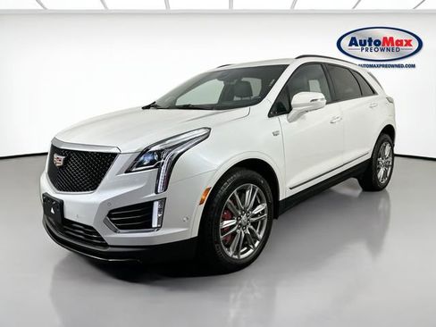 Used 2024 Cadillac XT5 Sportv w/ Technology Package AWD/4WD image 5