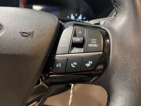 Used 2022 Ford Escape SEL image 26