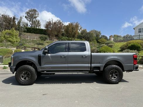 Used 2023 Ford F350 Lariat w/ Sport Appearance Package AWD/4WD image 3