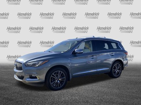 Used 2017 INFINITI QX60 Luxe w/ Deluxe Technology Package image 5