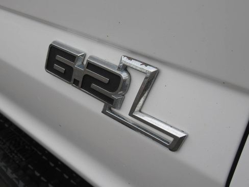 Used 2018 Ford F250 XLT w/ Snow Plow Prep Package image 7