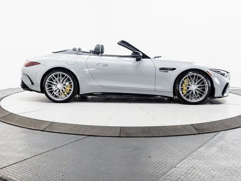 Used 2022 Mercedes-Benz SL 63 AMG 4MATIC image 37