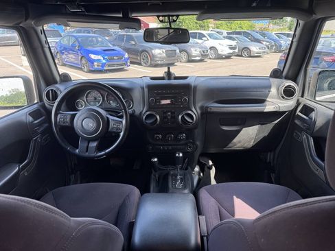 Used 2013 Jeep Wrangler Unlimited Sport AWD/4WD image 18