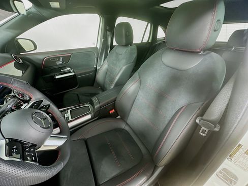 Certified 2025 Mercedes-Benz GLA 250 4MATIC image 25