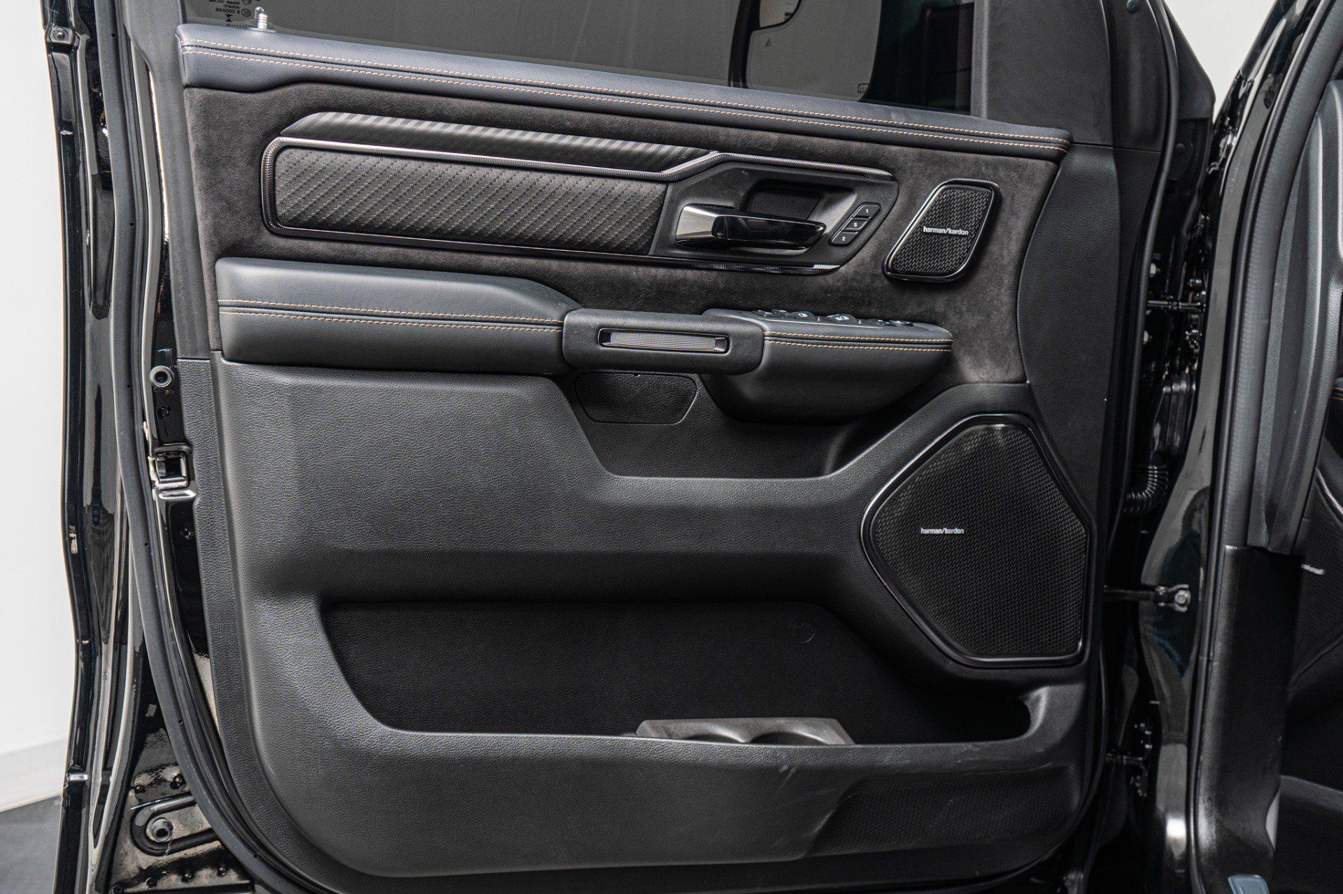 Used 2024 RAM 1500 TRX AWD/4WD image 40