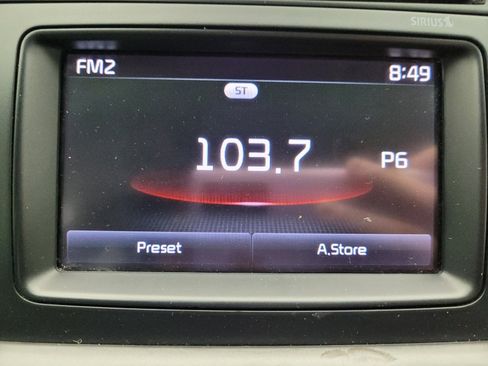 Used 2017 Kia Optima LX FWD image 25