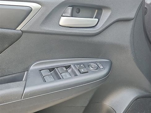 Used 2020 Honda Fit LX image 11