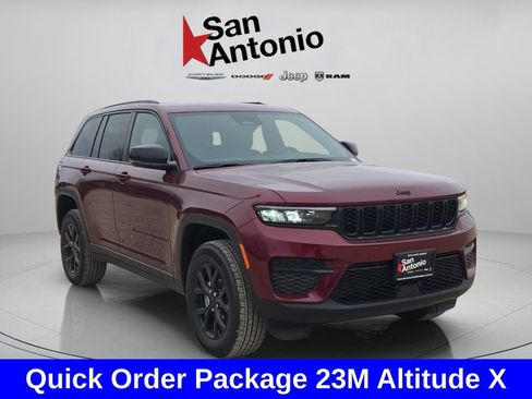 New 2025 Jeep Grand Cherokee Altitude RWD image 2