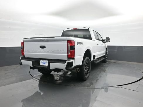 New 2026 Ford F250 Lariat w/ Black Appearance Package AWD/4WD image 7