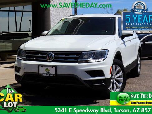 Used 2019 Volkswagen Tiguan S w/ Driver Assistance Package FWD image 1