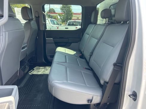 Used 2023 Ford F250 XL RWD image 16