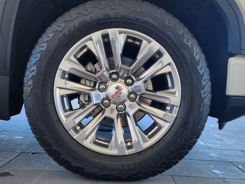 Used 2022 GMC Sierra 1500 Denali image 13