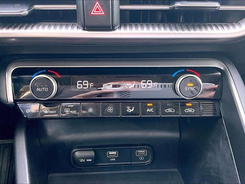 Used 2021 Kia K5 LXS image 31